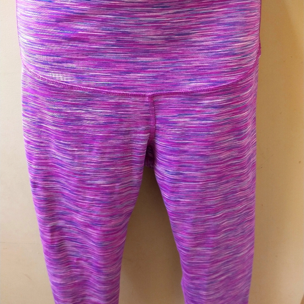 Sporty capri leggings